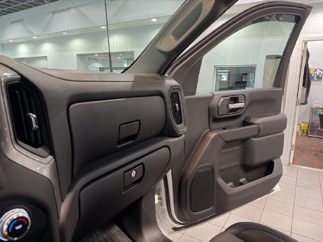 Used 2025 GMC Sierra 2500 Pro w/ Convenience Package AWD/4WD image 20