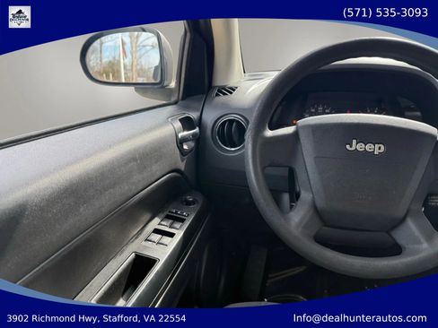 Used 2009 Jeep Compass Sport FWD image 25