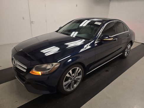 Used 2018 Mercedes-Benz C 300 Sedan w/ Premium Package image 28