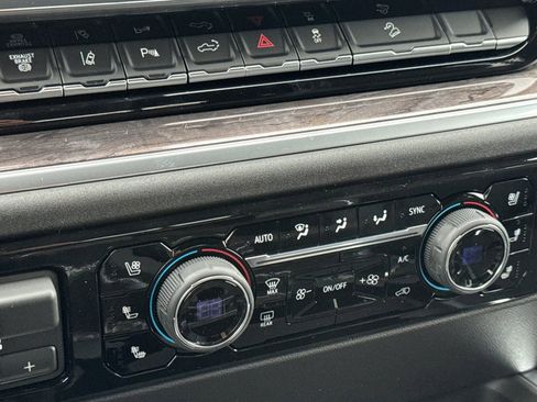 New 2026 Chevrolet Silverado 2500 LTZ w/ LTZ Premium Package image 19