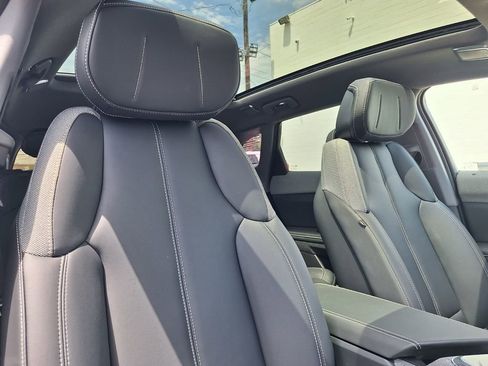 New 2026 Cadillac Optiq Luxury 1 RWD image 19