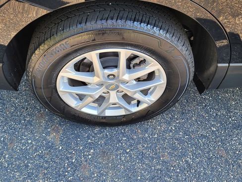 Used 2023 Chevrolet Equinox LT w/ Driver Convenience Package image 13