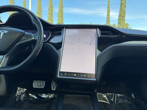 Used 2018 Tesla Model S 75D image 15