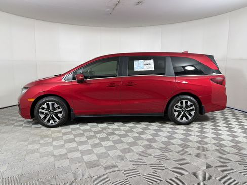 New 2026 Honda Odyssey EX-L image 2