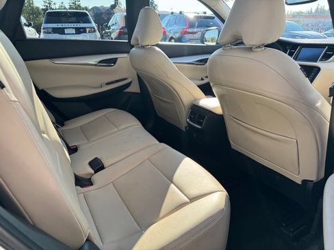 Used 2021 INFINITI QX50 Luxe FWD image 10