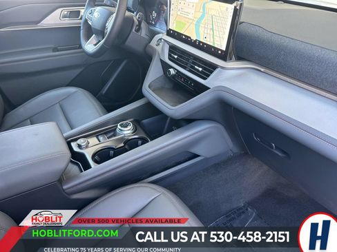 New 2026 Ford Explorer Active w/ Active Comfort Package AWD/4WD image 16