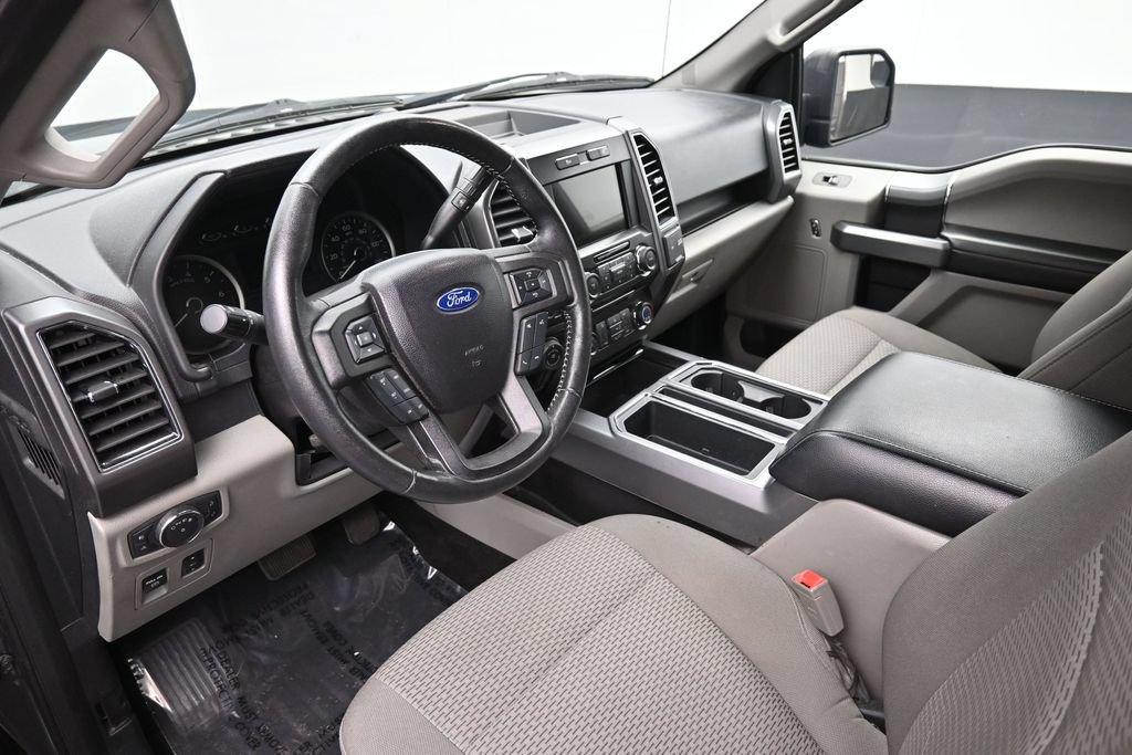 Used 2018 Ford F150 XLT w/ Equipment Group 302A Luxury AWD/4WD image 20