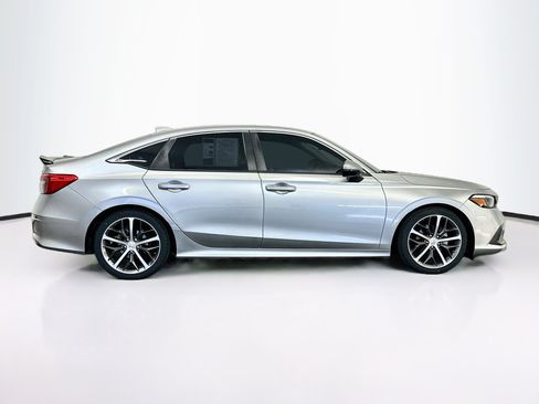 Used 2023 Honda Civic Touring image 10
