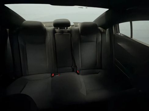 Used 2016 Dodge Charger SXT w/ Rallye Group RWD image 19