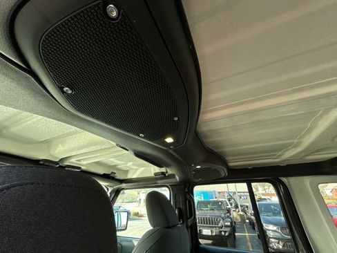 New 2026 Jeep Wrangler Willys AWD/4WD image 23