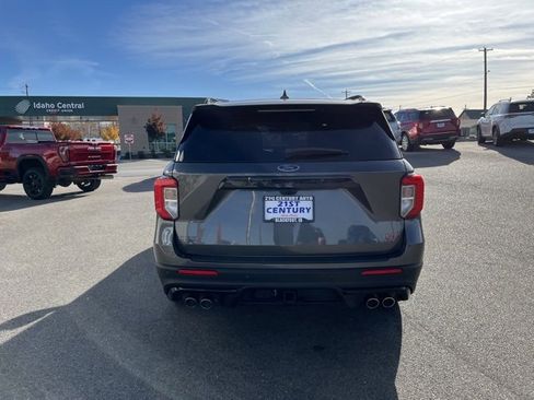 Used 2020 Ford Explorer ST w/ ST Street Pack image 9