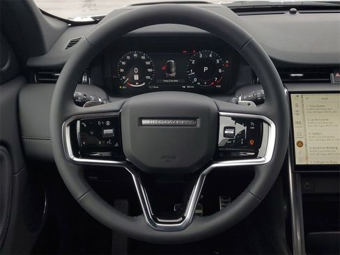New 2026 Land Rover Discovery Sport Landmark image 27