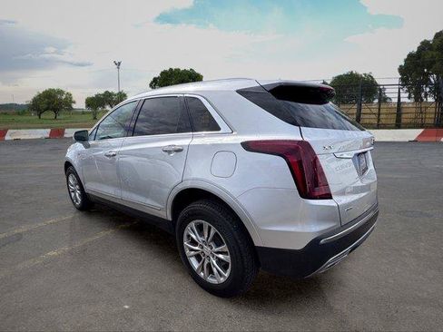 Used 2020 Cadillac XT5 Premium Luxury AWD/4WD image 4