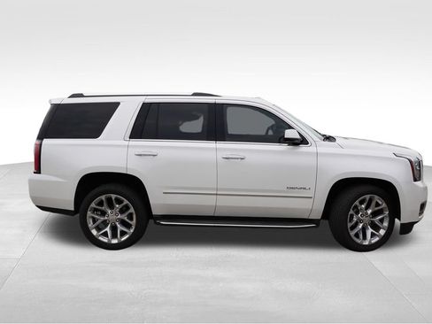 Used 2017 GMC Yukon Denali w/ Open Road Package AWD/4WD image 2