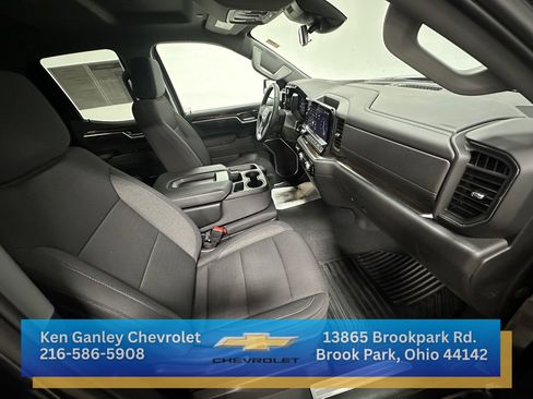 Certified 2025 GMC Sierra 1500 Elevation image 24