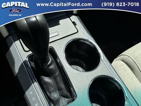 Used 2013 Ford Explorer FWD image 30