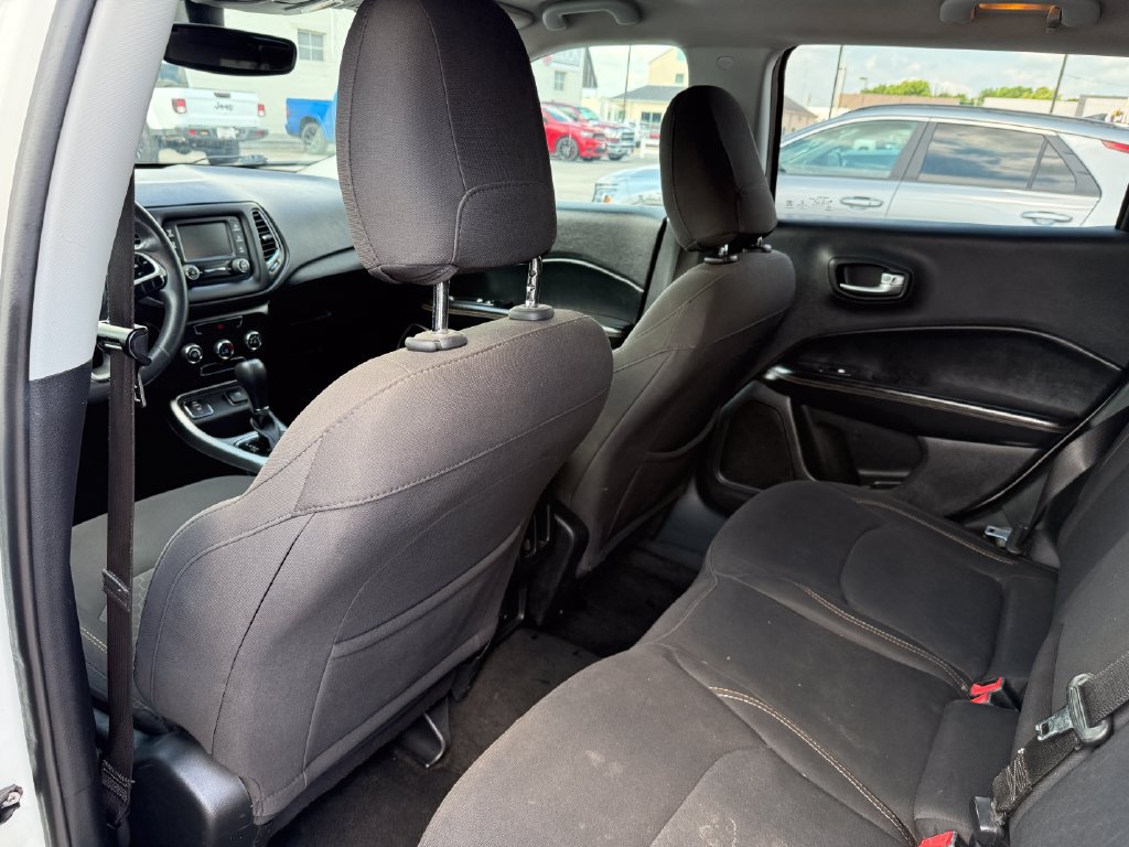 Used 2018 Jeep Compass Sport FWD image 22