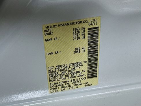 Used 2023 Nissan Altima 2.5 SV w/ SV Premium Package FWD image 12