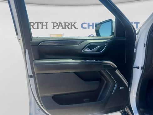 Used 2022 Chevrolet Tahoe RST w/ Luxury Package RWD image 10