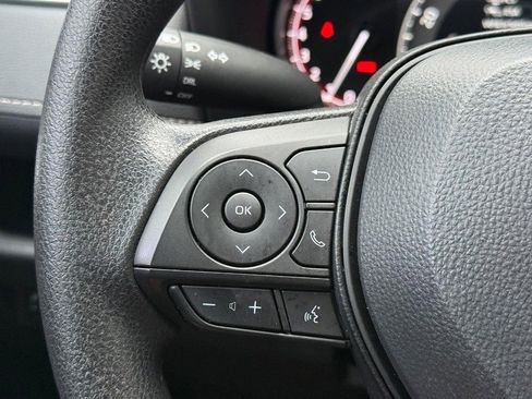 Used 2025 Toyota RAV4 LE image 20