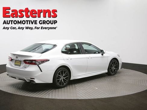 Used 2024 Toyota Camry SE FWD image 42