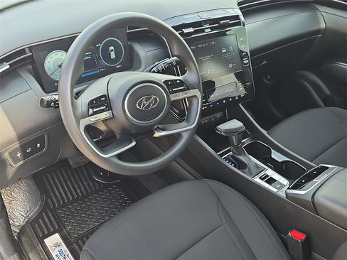 Used 2024 Hyundai Tucson SEL image 16