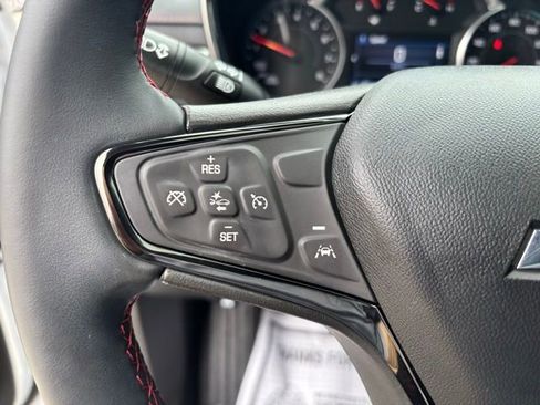 Used 2023 Chevrolet Equinox RS image 18