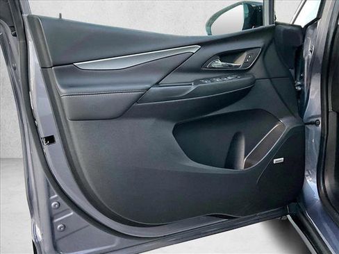 Certified 2023 Chevrolet Bolt LT w/ Infotainment Package image 18