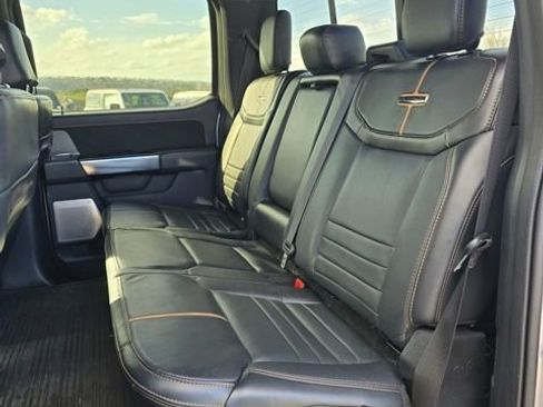 Used 2024 Ford F350 Platinum image 7