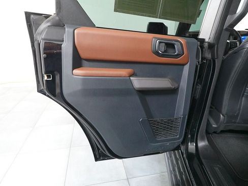 Certified 2023 Ford Bronco Outer Banks w/ Sasquatch Package AWD/4WD image 27