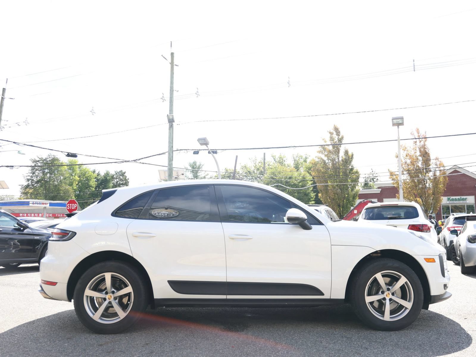 Used 2019 Porsche Macan AWD/4WD image 5