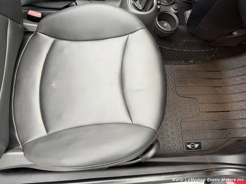 Used 2013 MINI Cooper Convertible image 58