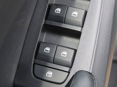 New 2026 Kia Seltos EX image 19