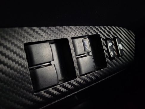 Used 2014 Toyota RAV4 XLE w/ Preferred Accessory Package FWD image 27