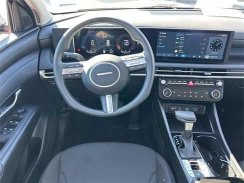 Used 2026 Hyundai Tucson SEL image 12