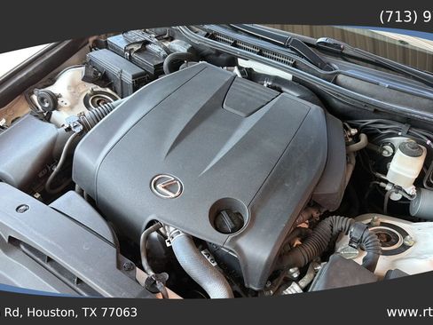 Used 2015 Lexus IS 250 w/ Navigation System Package RWD image 46