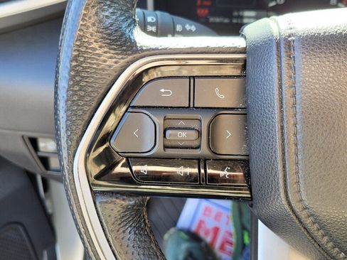 Used 2024 Toyota Tundra Limited AWD/4WD image 24