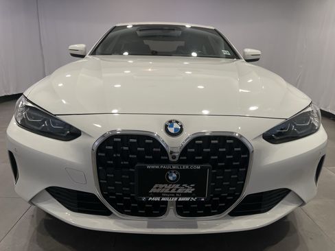 Certified 2024 BMW 430i xDrive Coupe w/ Convenience Package AWD/4WD image 2