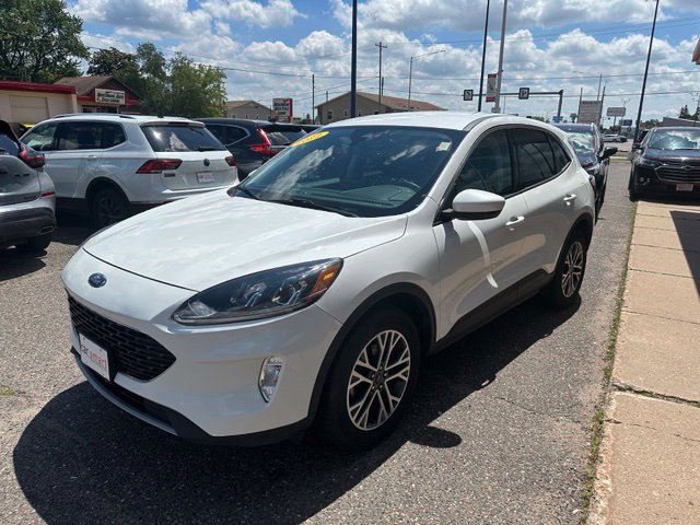 Used 2022 Ford Escape SEL AWD/4WD image 3