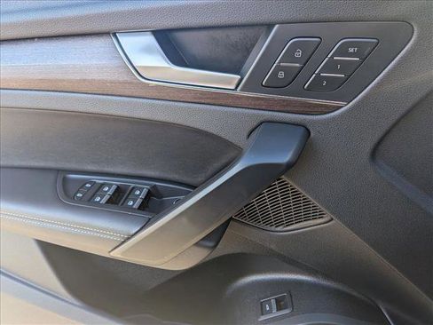 Used 2022 Audi Q5 2.0T Premium Plus image 14
