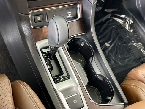 Used 2023 Subaru Ascent Touring image 17