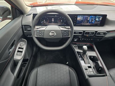 New 2026 Nissan Sentra SR FWD image 13