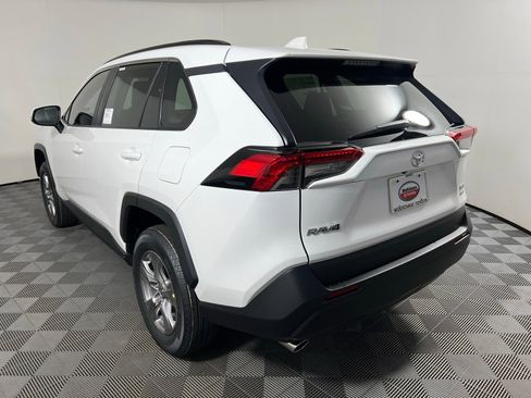New 2025 Toyota RAV4 XLE image 7