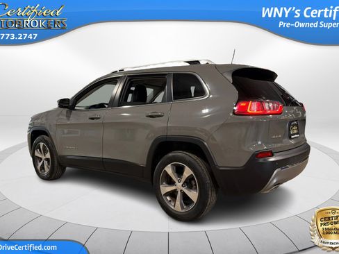 Used 2020 Jeep Cherokee Limited AWD/4WD image 8