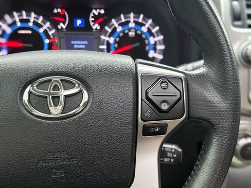 Used 2014 Toyota 4Runner Limited image 36