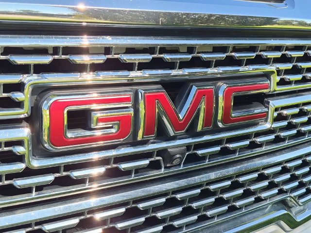 Used 2021 GMC Sierra 1500 Denali w/ Denali Ultimate Package AWD/4WD image 30