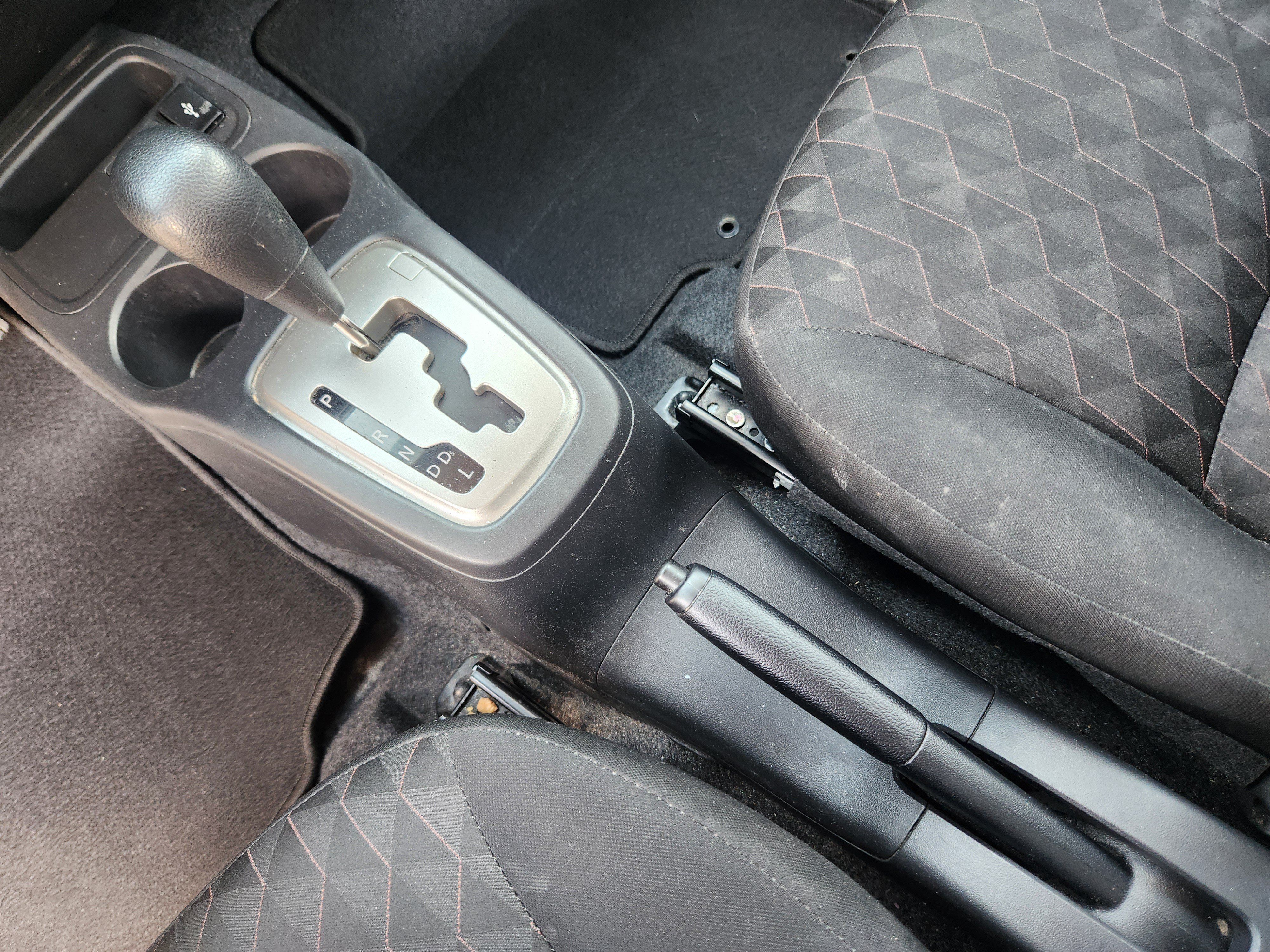 Used 2024 Mitsubishi Mirage LE FWD image 15
