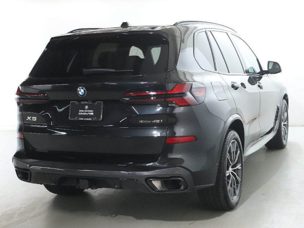 Used 2024 BMW X5 xDrive40i w/ M Sport Package AWD/4WD image 47