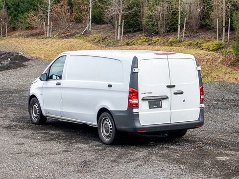 Used 2018 Mercedes-Benz Metris image 6