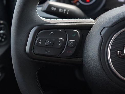 New 2025 Jeep Gladiator Sport image 38